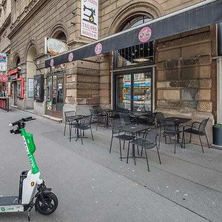 New - Central And Modern Studio Budapest Luaran gambar
