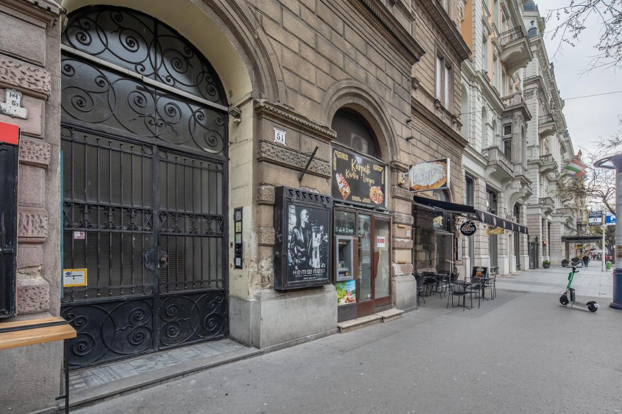 New - Central And Modern Studio Budapest Luaran gambar